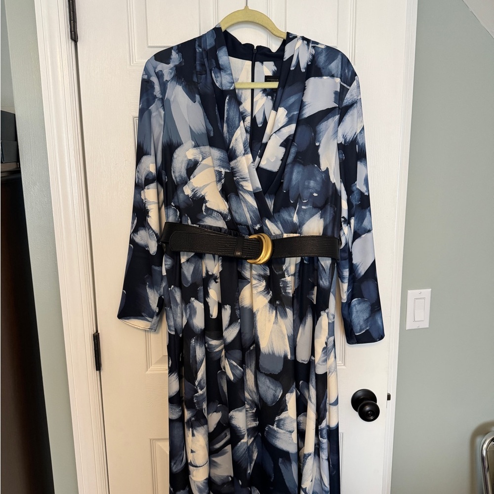 Donna Karan Navy and White Floral Long Sleeve Dress
